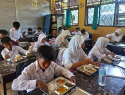 Program Makan Bergizi Gratis Dilaksanakan Aman di Desa Bengkel dan Merembu