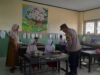Polri Aktif Kawal Program Gizi Anak di SDN 1 dan 2 Dasan Tapen
