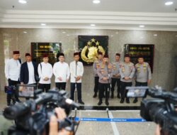 Ceramah di Mabes Polri, UAS Tekankan Pentingnya Toleransi Beragama